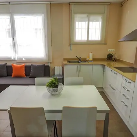 Benet By Hello Homes סיטגס