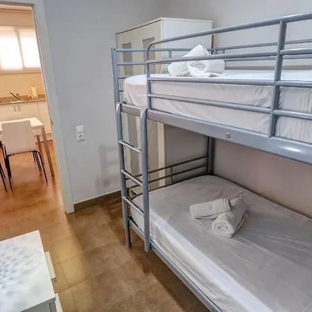 דירה Benet By Hello Homes