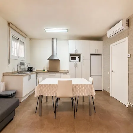 Benet By Hello Homes Apartament