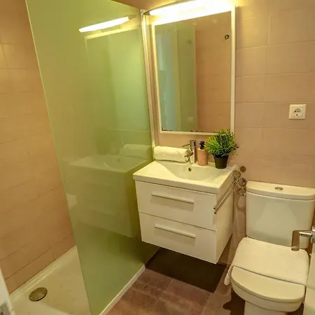 Benet By Hello Homes شقة سيدجيس